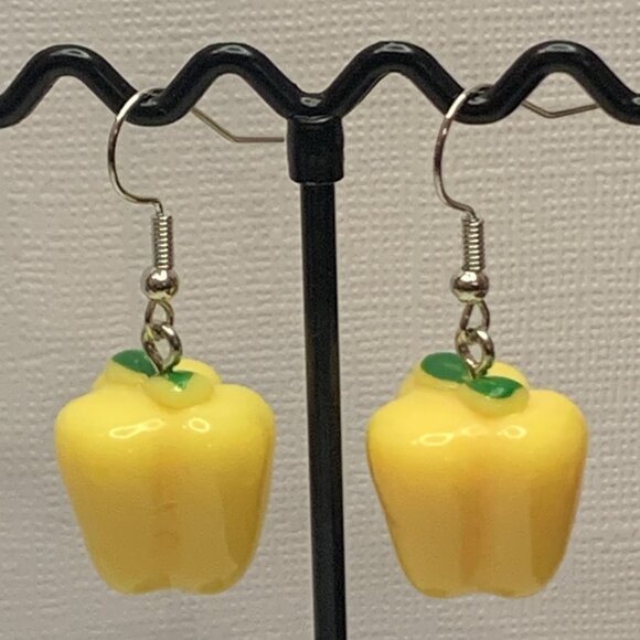 Green Pepper Earring, Funny Food Earring, Gift Idea, Food Jewelry, Chef … - Picture 2 of 8